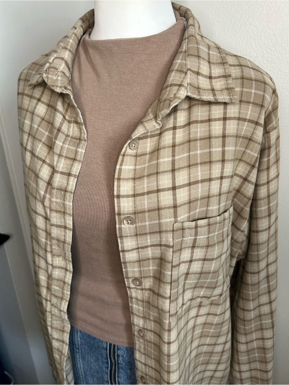 Cotton On Women's Oversized Plaid Brushed Flannel Button Down Shirt - Picture 3 of 9